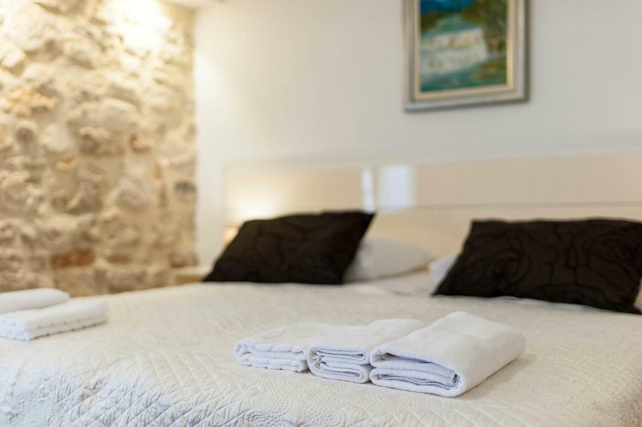 Apartments Palace Rialto Sibenik Ngoại thất bức ảnh