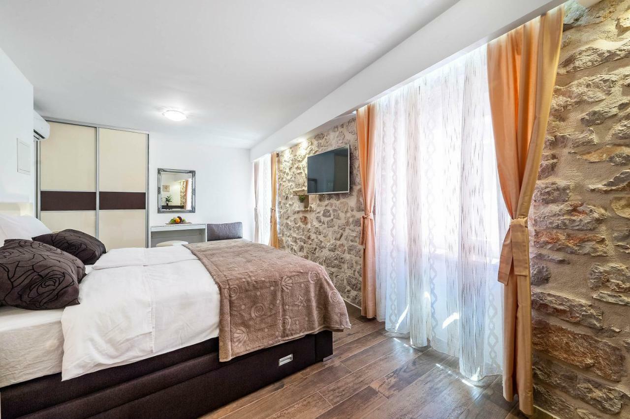 Apartments Palace Rialto Sibenik Ngoại thất bức ảnh